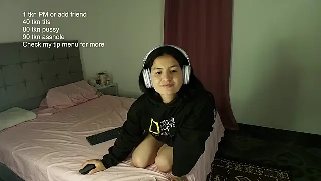 ChloeSanchezx's cam snapshot