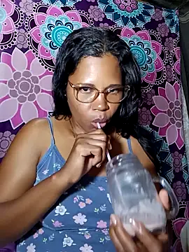 Yandris_1212's cam snapshot