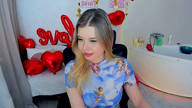 FollowLovee live sex cam