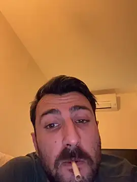 Aliiiix live sex cam