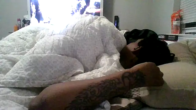 dezzidavill live sex cam