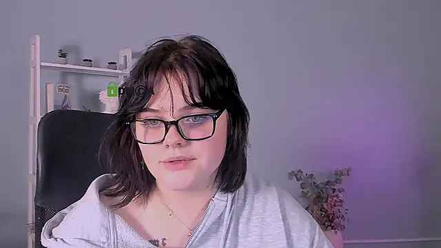 lika_pop's cam snapshot