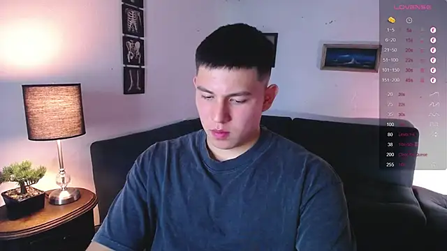 JamesCr_ live sex cam