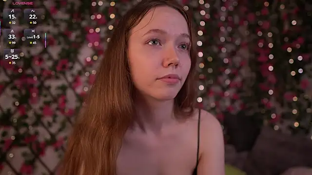 Petite_Polly's cam snapshot