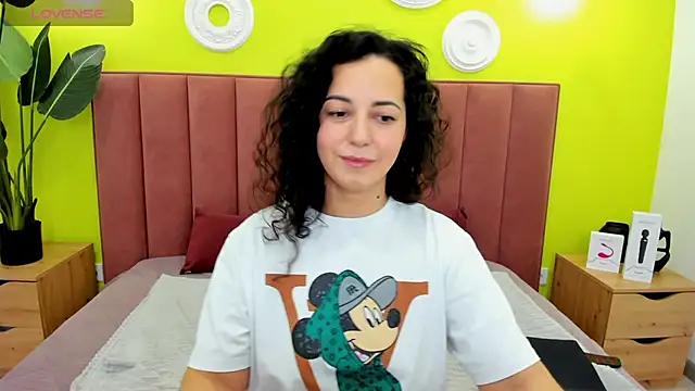 Linda_Insatiable's cam snapshot