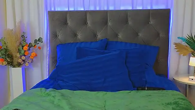 Ariana_Petite's cam snapshot