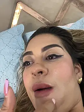 JoannaStanford live sex cam