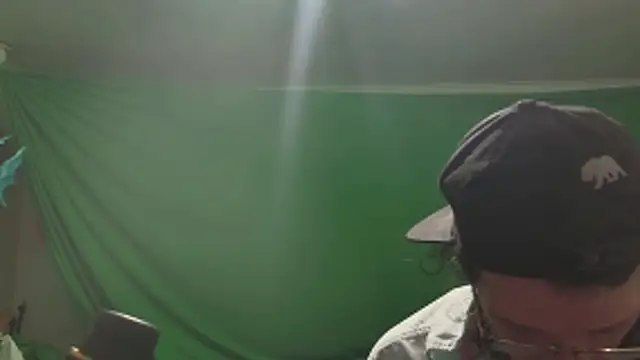 MasterDaddyCool's cam snapshot