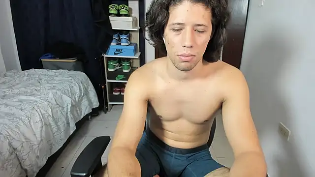 itstonnyX live sex cam