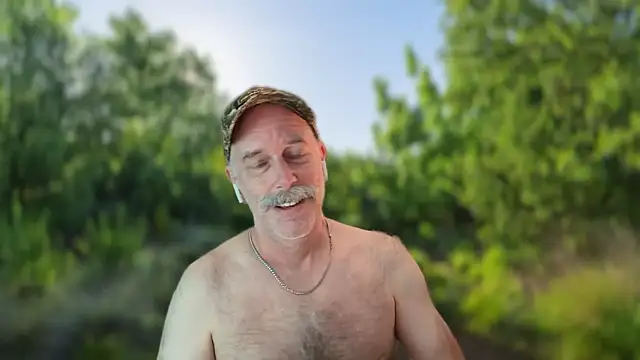 exhib_jack's cam snapshot