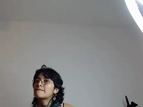 Ivyravens's cam snapshot