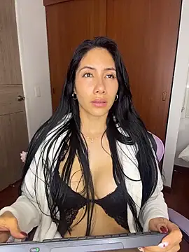 ArianaReynoldss live sex cam