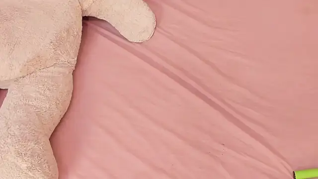 LilaBeily's cam snapshot