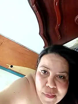 lunanataly's cam snapshot