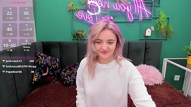 KatieBlossom_'s cam snapshot