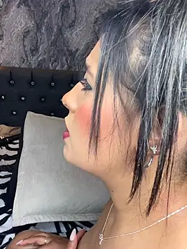 Nicky_gh's cam snapshot