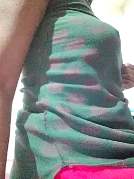 rituporna2004 live sex cam