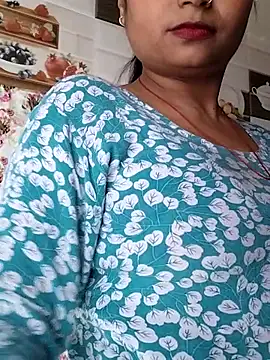 Hot-Pooja25's cam snapshot