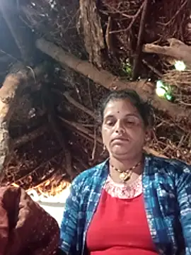 Manvi_hote's cam snapshot