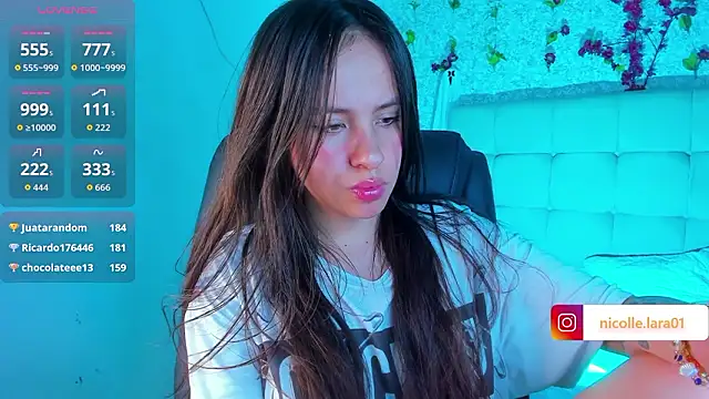 Kitty_Rose_CS's cam snapshot