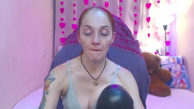 BreeTerner's cam snapshot