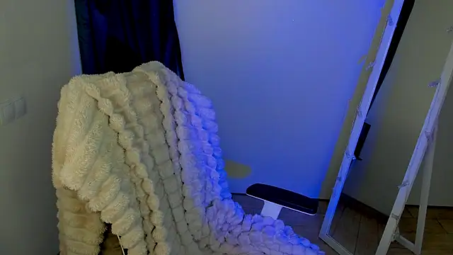 Catherine_e's cam snapshot