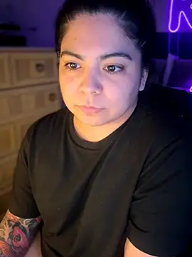 kimmiakiss22's cam snapshot