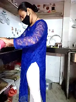 Saishaa's cam snapshot