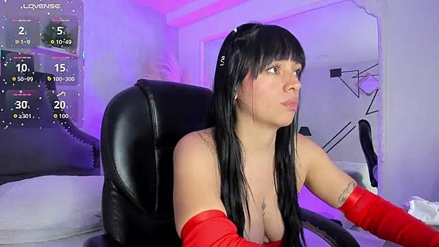 EmiliaRose_'s cam snapshot