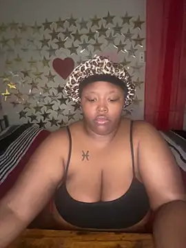 Chocolatebunnyxx96's cam snapshot