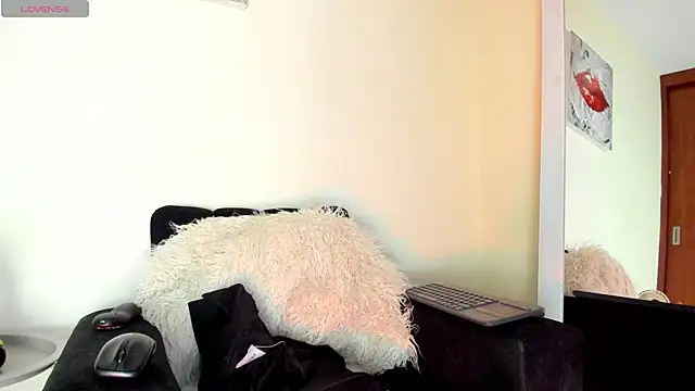 victoria__lace_'s cam snapshot