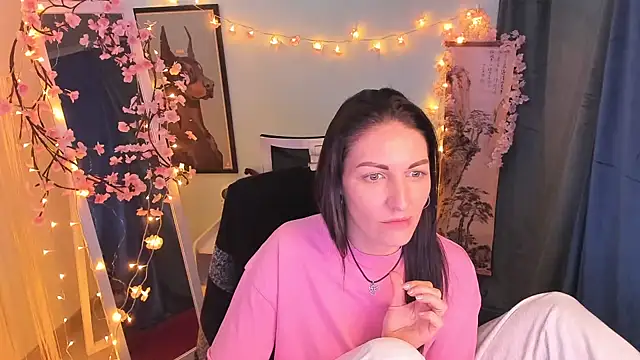 Aurora_Loveu's cam snapshot