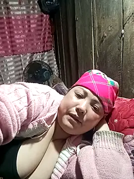 sary-hot2x's cam snapshot