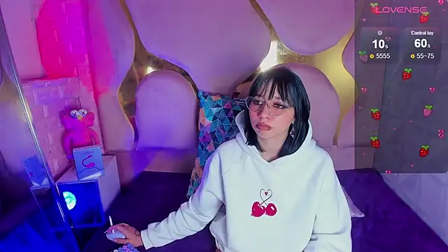 NaniiSisy's cam snapshot