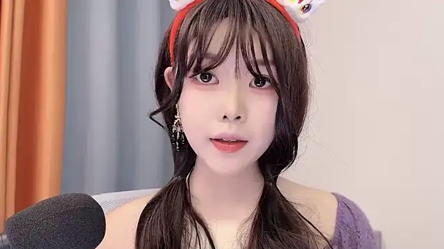 smalldaisy live sex cam