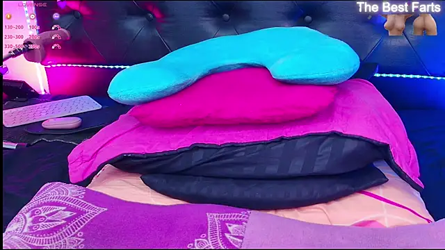 Adriana-55 live sex cam