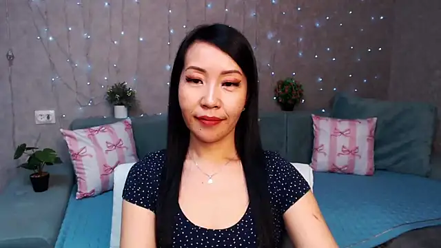 LiaPak's cam snapshot