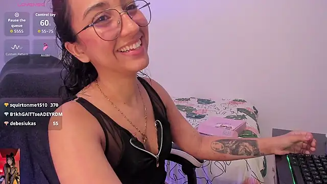 sofiiamillerr live sex cam