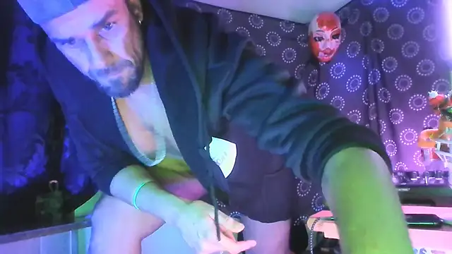 Guyst049 live sex cam