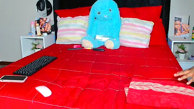 BLACKBERRYXX's cam snapshot