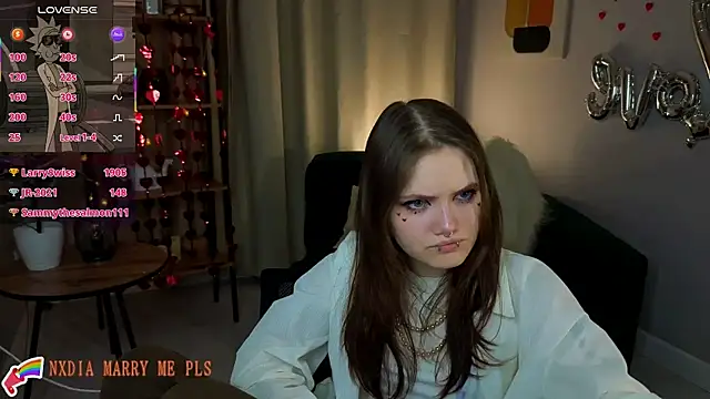 Dilara_xBaby's cam snapshot