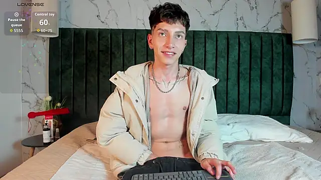 Tiam_muller live sex cam