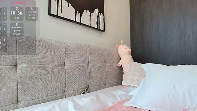 minamoons live sex cam