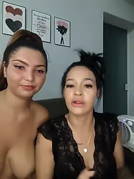 melyssaa23 live sex cam