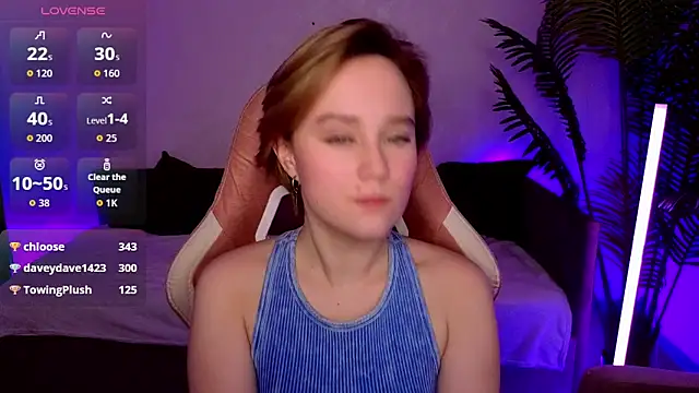 Ellie_Heavenly's cam snapshot