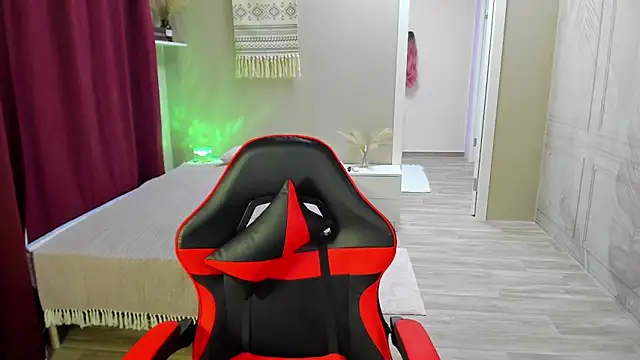 RoseShelton's cam snapshot