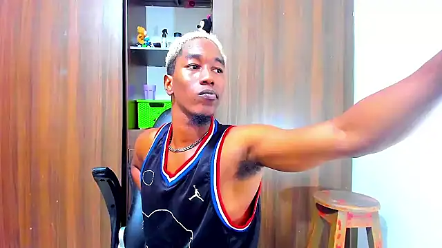 Dreamastercum_ live sex cam