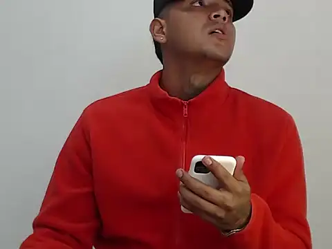 Axell_Kinng live sex cam