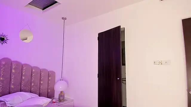 Amy_Ferreira's cam snapshot