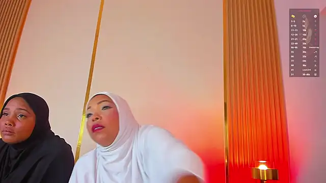 Helen_Camila live sex cam